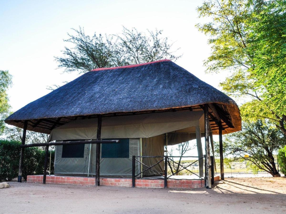 Die Dam - Transkalahari End Resort Gobabis 外观 照片