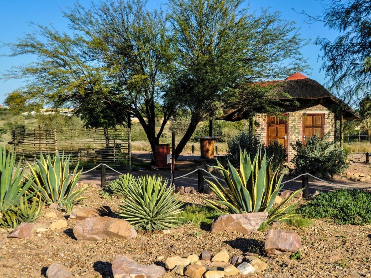Die Dam - Transkalahari End Resort Gobabis 外观 照片